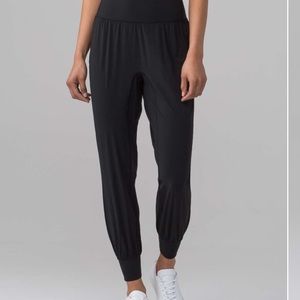 Lululemon Sun Setter jogger 28”